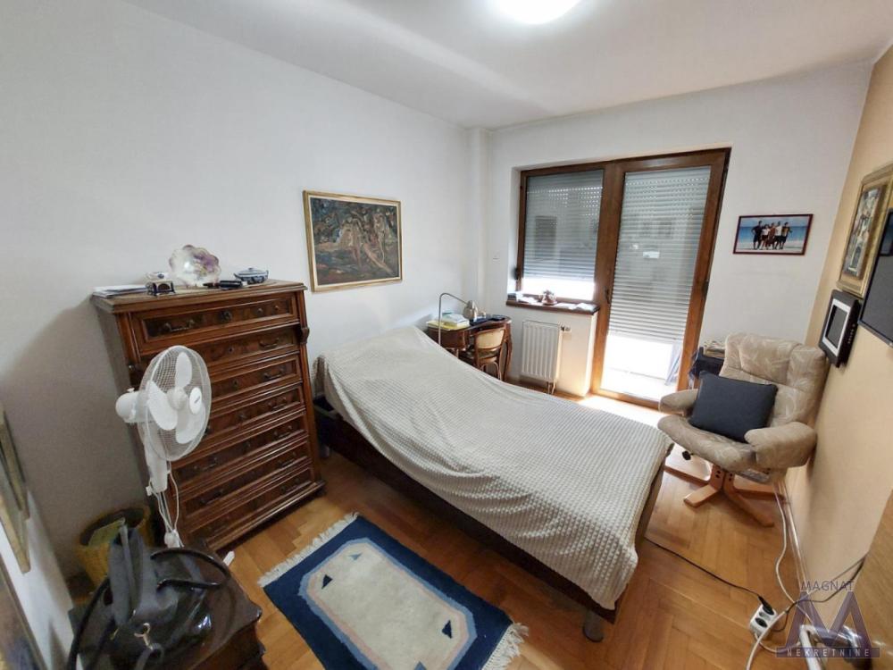 Slika 7 - Stan,NOVI SAD,GRBAVICA,kv: 89, € 275000, ID: 1019456