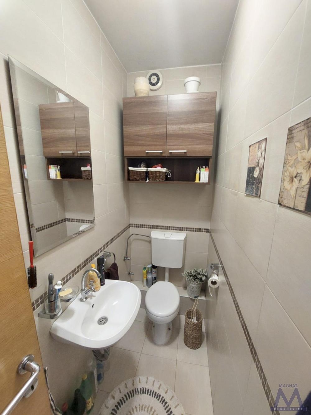 Slika 10 - Stan,NOVI SAD,GRBAVICA,kv: 89, € 275000, ID: 1019456