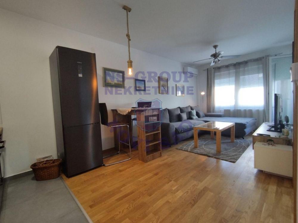 Slika 2 - Odličan dvosoban stan- Bulevar Evrope! 552038