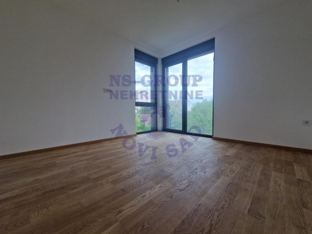 Slika 6 - Trosoban, 64m2, Grbavica Novi Sad, sa terasom