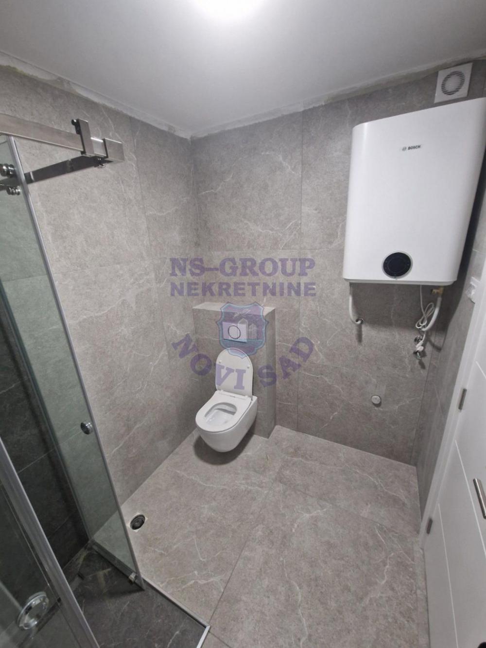 Slika 10 - Trosoban, 64m2, Grbavica Novi Sad, sa terasom