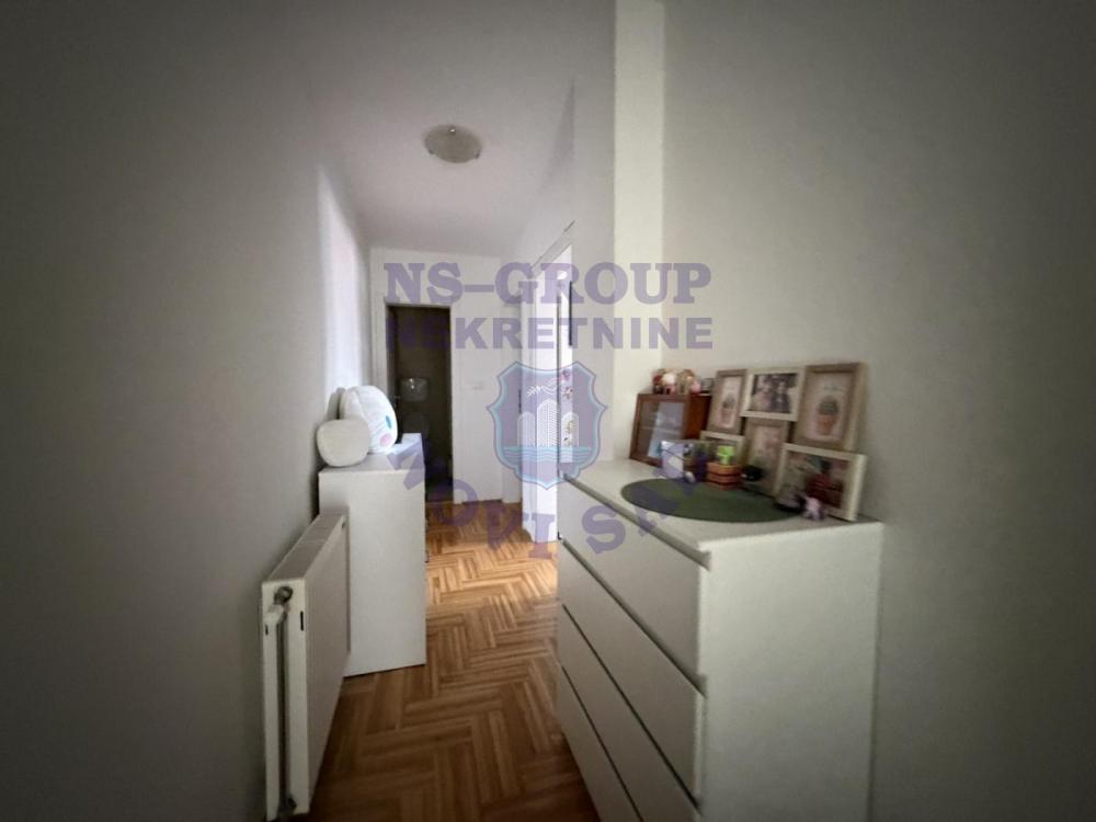 Slika 4 - Troiposoban, 64m2, Bulevar patrijarha Pavla (Somborski bulevar) Novi Sad