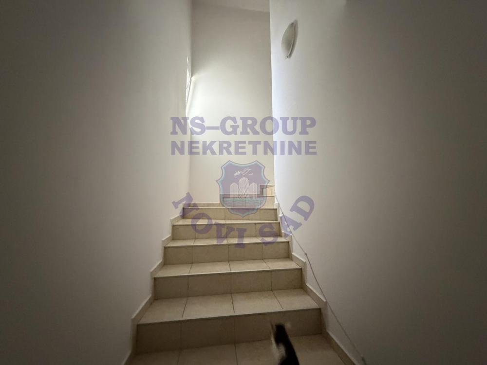 Slika 5 - Troiposoban, 64m2, Bulevar patrijarha Pavla (Somborski bulevar) Novi Sad