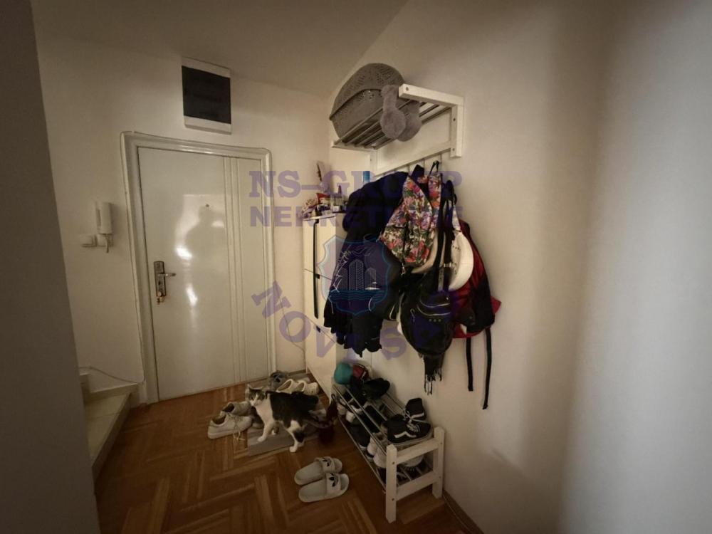 Slika 6 - Troiposoban, 64m2, Bulevar patrijarha Pavla (Somborski bulevar) Novi Sad