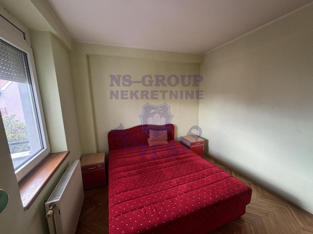 Slika 4 - Odlican trosoban stan na Novoj Detelinari!