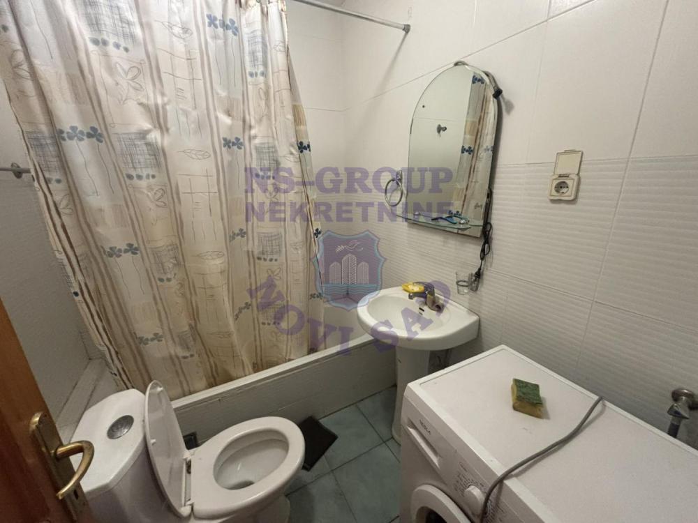 Slika 8 - Odlican trosoban stan na Novoj Detelinari!