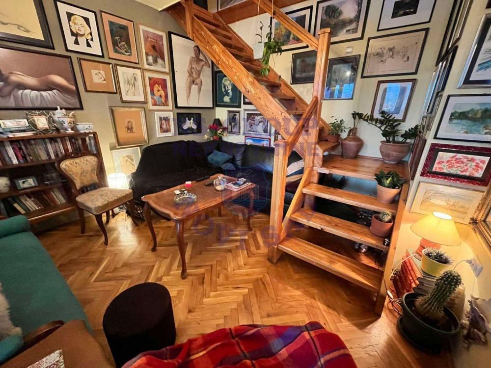 Glavna slika -Fantstičan trosoban duplex stan na Novom Naselju