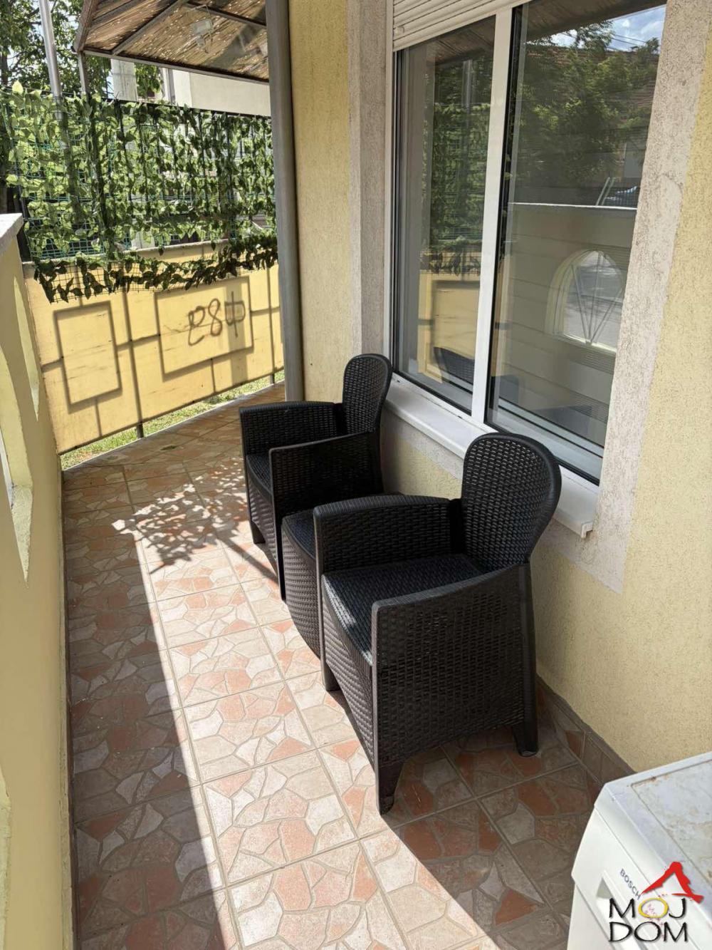 Slika 8 - Stan,NOVI SAD,ADICE,kv: 26, € 82400, ID: 1032928