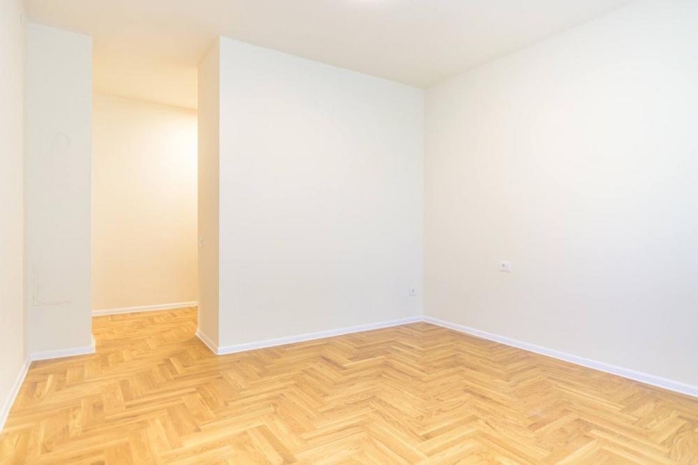 Slika 4 - Stan,NOVI SAD,NOVA DETELINARA,kv: 40.00, € 136000, ID: 1059631