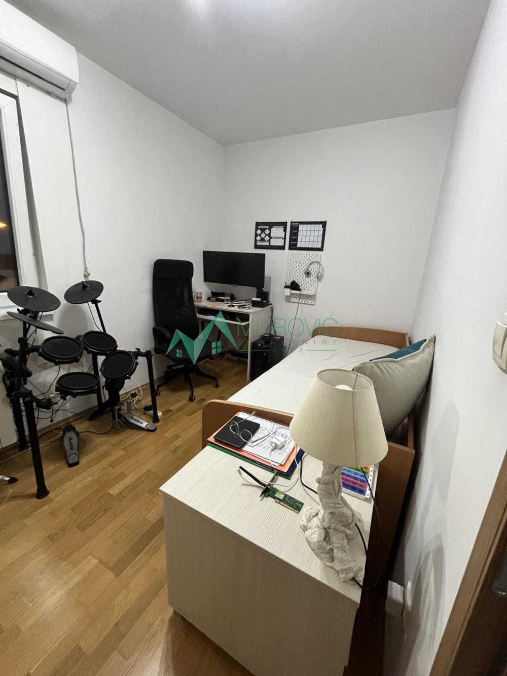 Slika 5 - Dvoiposoban stan na Telepu, 67 m² - (Šifra: 1004784) 