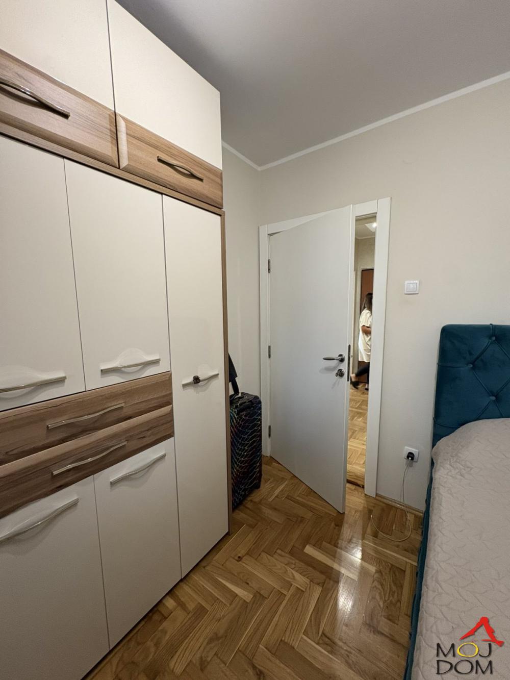 Slika 7 - Stan,NOVI SAD,NOVA DETELINARA,kv: 66, € 232000, ID: 1032929