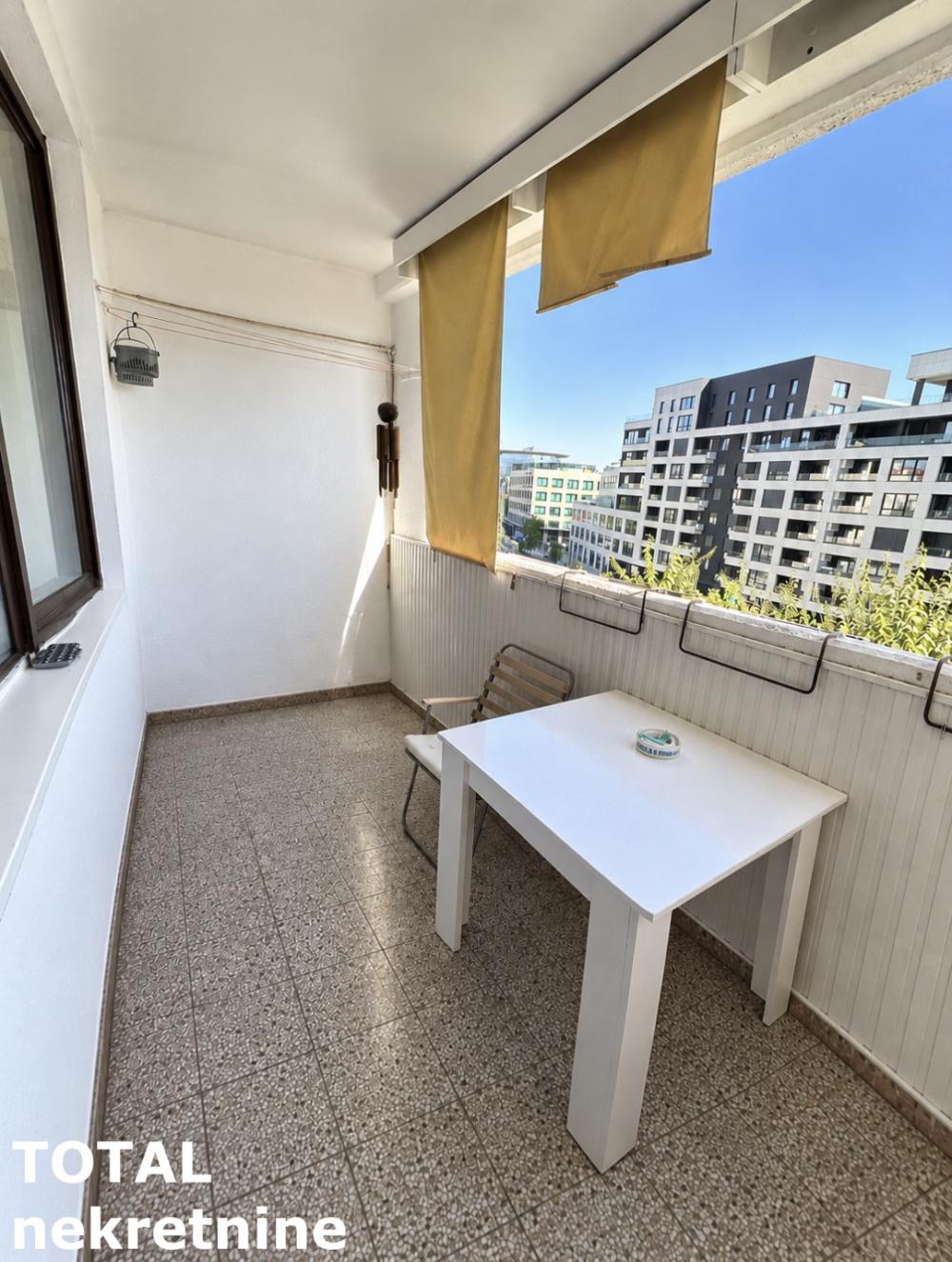 Slika 6 - Stan,NOVI SAD,SAJAM,kv: 51.00, € 153000, ID: 1103276