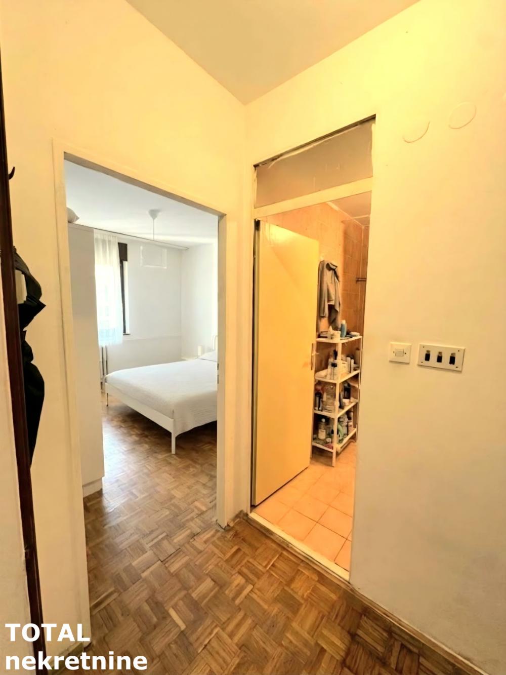Slika 5 - Stan,NOVI SAD,SAJAM,kv: 51.00, € 153000, ID: 1103276