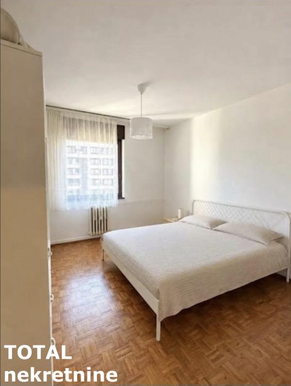 Slika 9 - Stan,NOVI SAD,SAJAM,kv: 51.00, € 153000, ID: 1103276