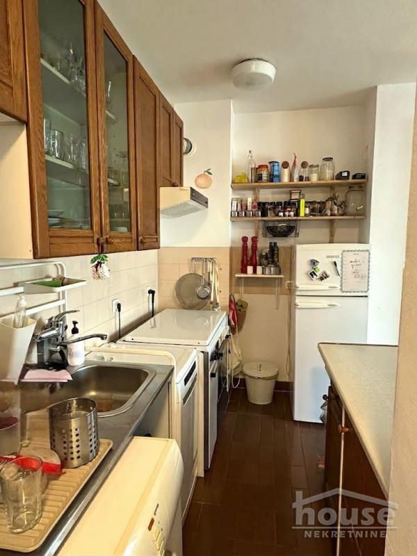 Slika 3 - Stan,NOVI SAD,SAJAM,kv: 51.00, € 153000, ID: 1066430