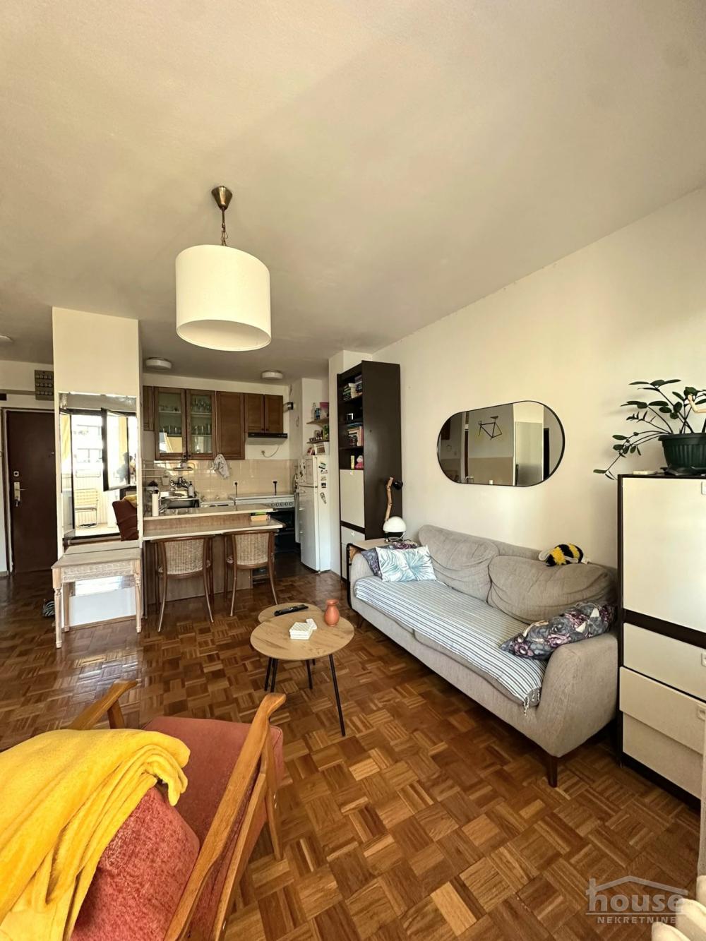 Slika 2 - Stan,NOVI SAD,SAJAM,kv: 51.00, € 153000, ID: 1066430