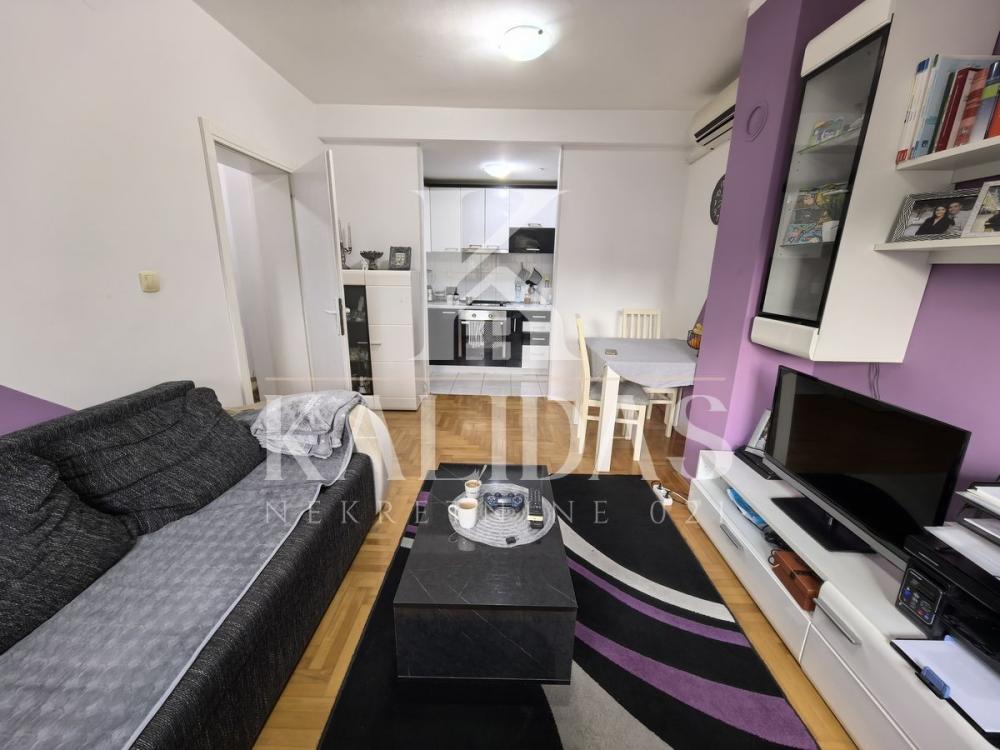 Slika 3 - Stan,NOVI SAD,TELEP,kv: 37, € 115000, ID: 1009057