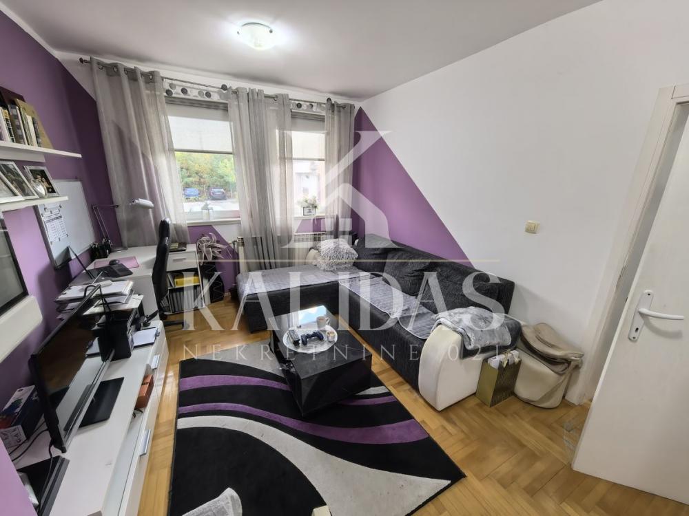 Slika 2 - Stan,NOVI SAD,TELEP,kv: 37, € 115000, ID: 1009057