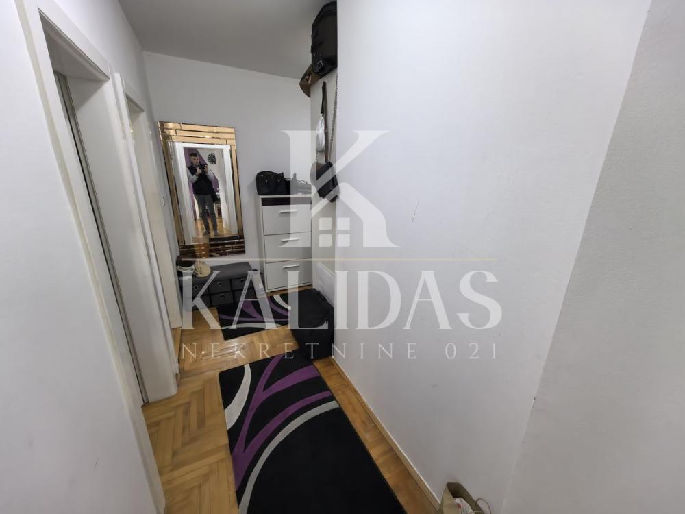 Slika 8 - Stan,NOVI SAD,TELEP,kv: 37, € 115000, ID: 1009057