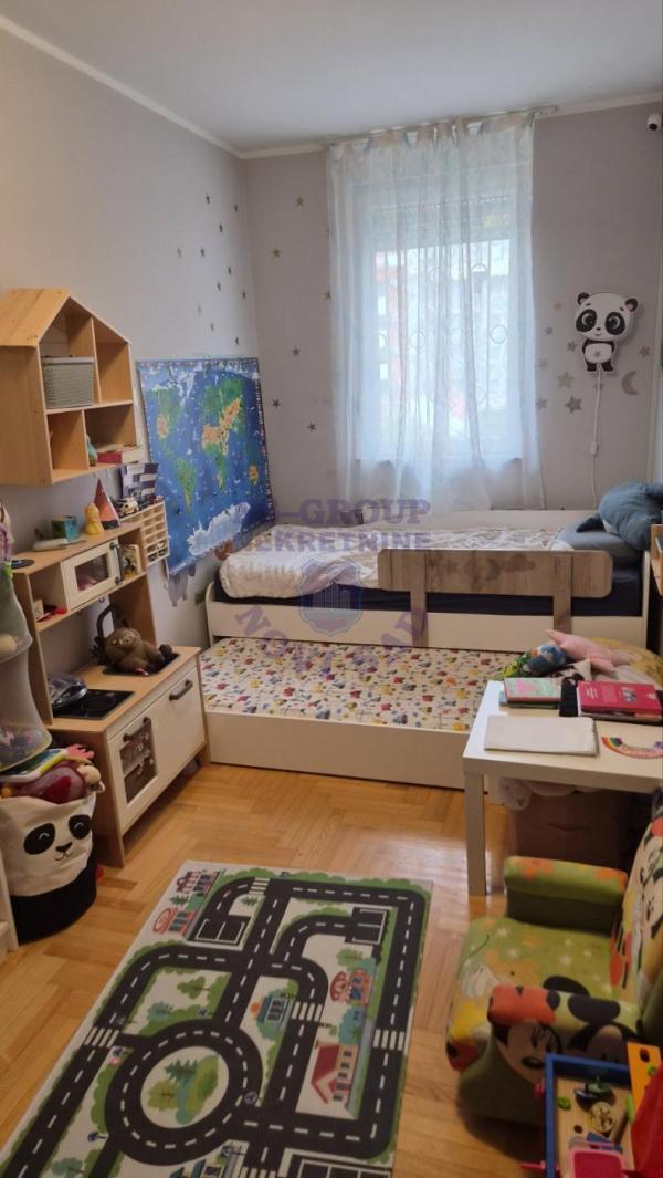 Slika 8 - Odličan stan na Podbari!