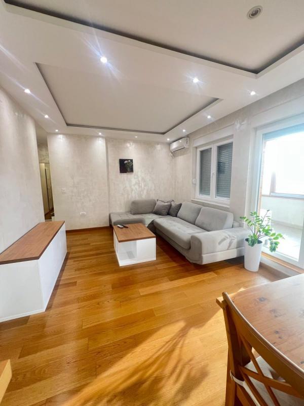 Glavna slika -Stan,NOVI SAD,SOCIJALNO,kv: 88.00, € 257000, ID: 1059805