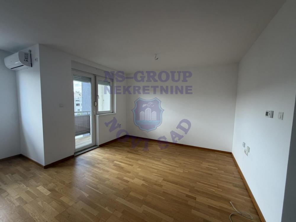 Slika 7 - Četvorosoban 79m2 Stari Majur
