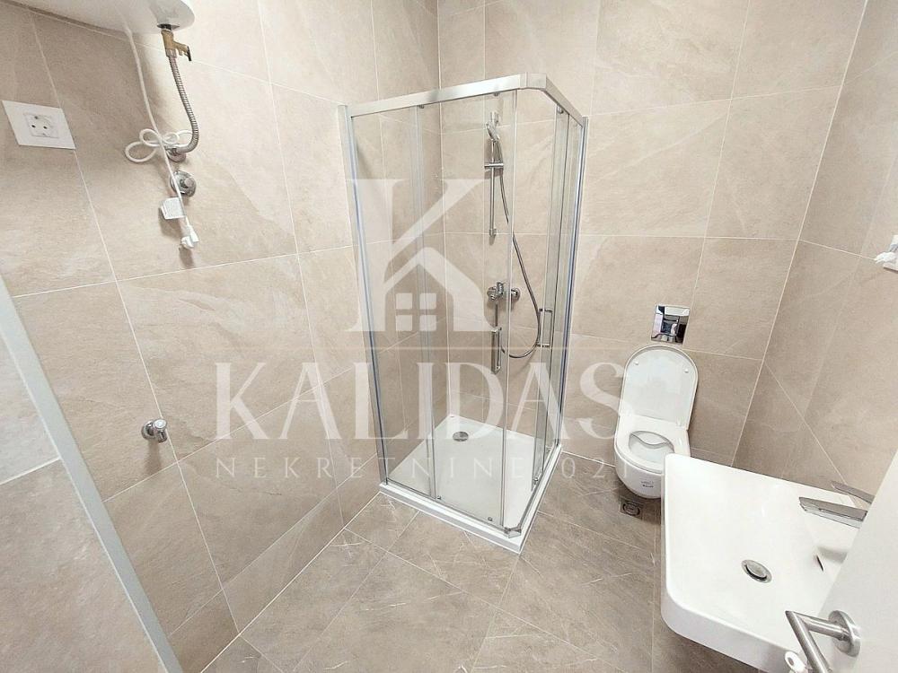 Slika 8 - Stan,NOVI SAD,TELEP,kv: 28, € 91000, ID: 1009056