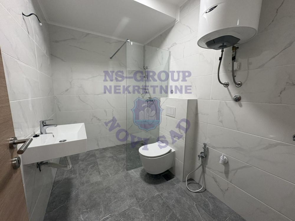 Slika 10 - Trosoban, 63m2, Petrovaradin Novi Sad