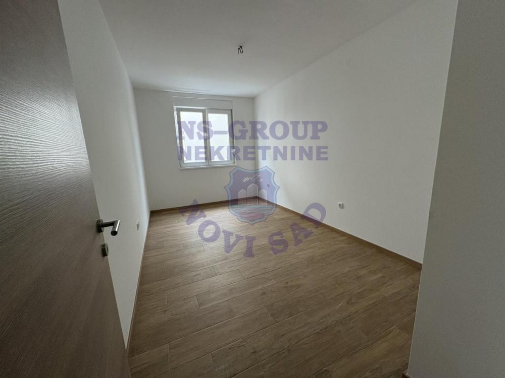 Slika 8 - Trosoban, 63m2, Petrovaradin Novi Sad
