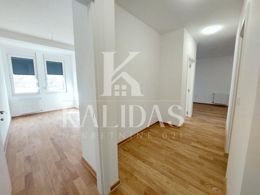 Slika 7 - Stan,NOVI SAD,TELEP,kv: 65, € 198290, ID: 1009059