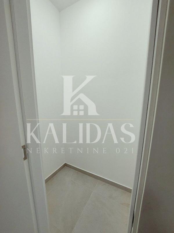 Slika 4 - Stan,NOVI SAD,TELEP,kv: 65, € 198290, ID: 1009059
