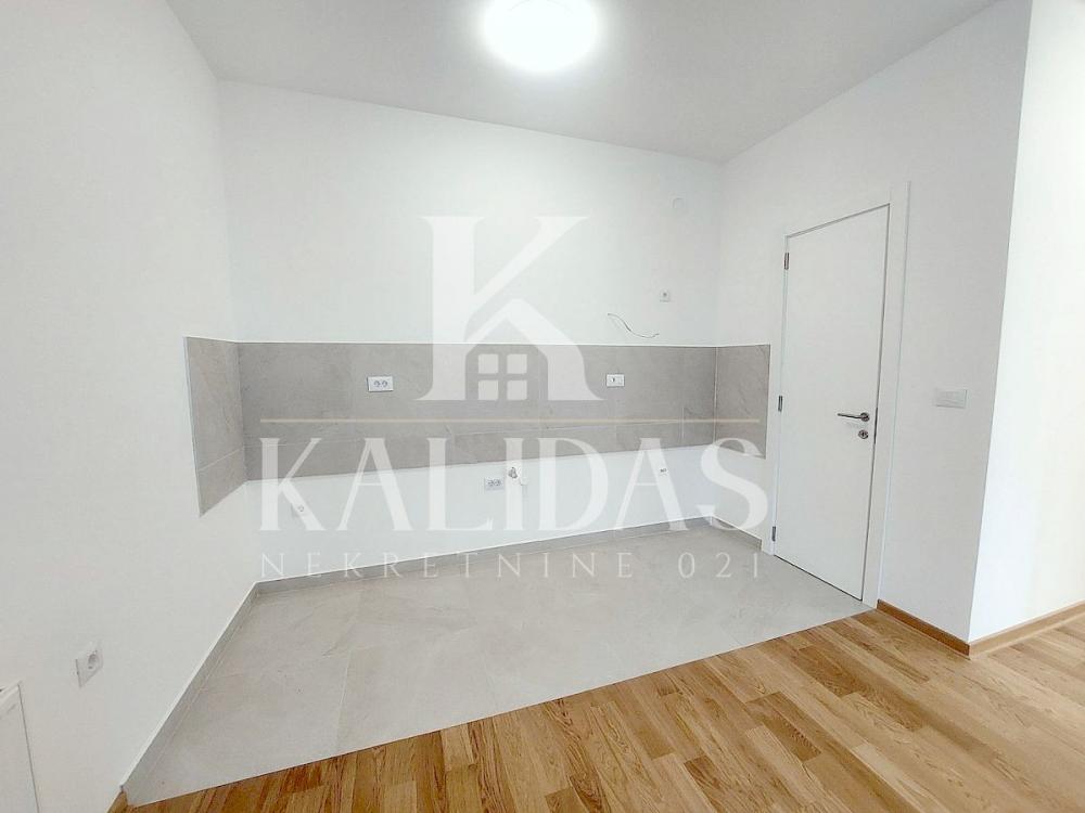 Slika 3 - Stan,NOVI SAD,TELEP,kv: 65, € 198290, ID: 1009059