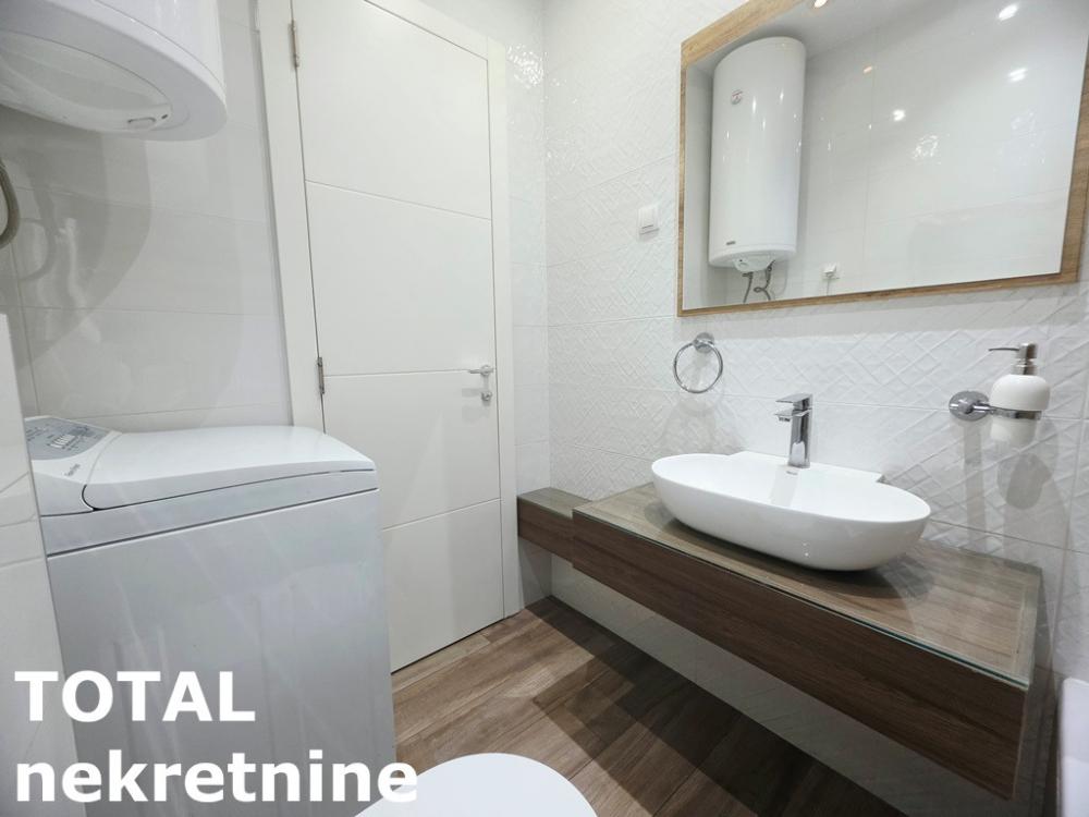 Slika 11 - Stan,NOVI SAD,CENTAR,kv: 117.00, € 375000, ID: 1103100