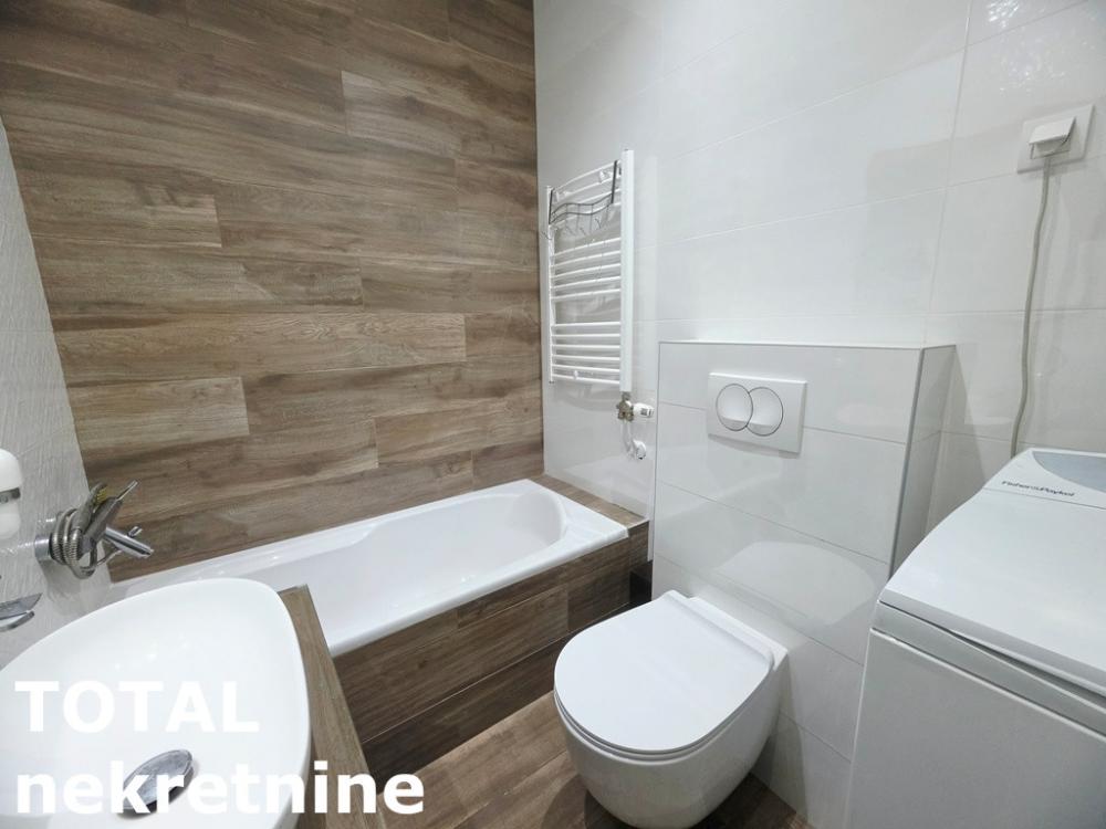 Slika 10 - Stan,NOVI SAD,CENTAR,kv: 117.00, € 375000, ID: 1103100