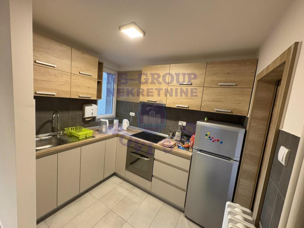 Slika 2 - Dvosoban, 54m2, Grbavica Novi Sad