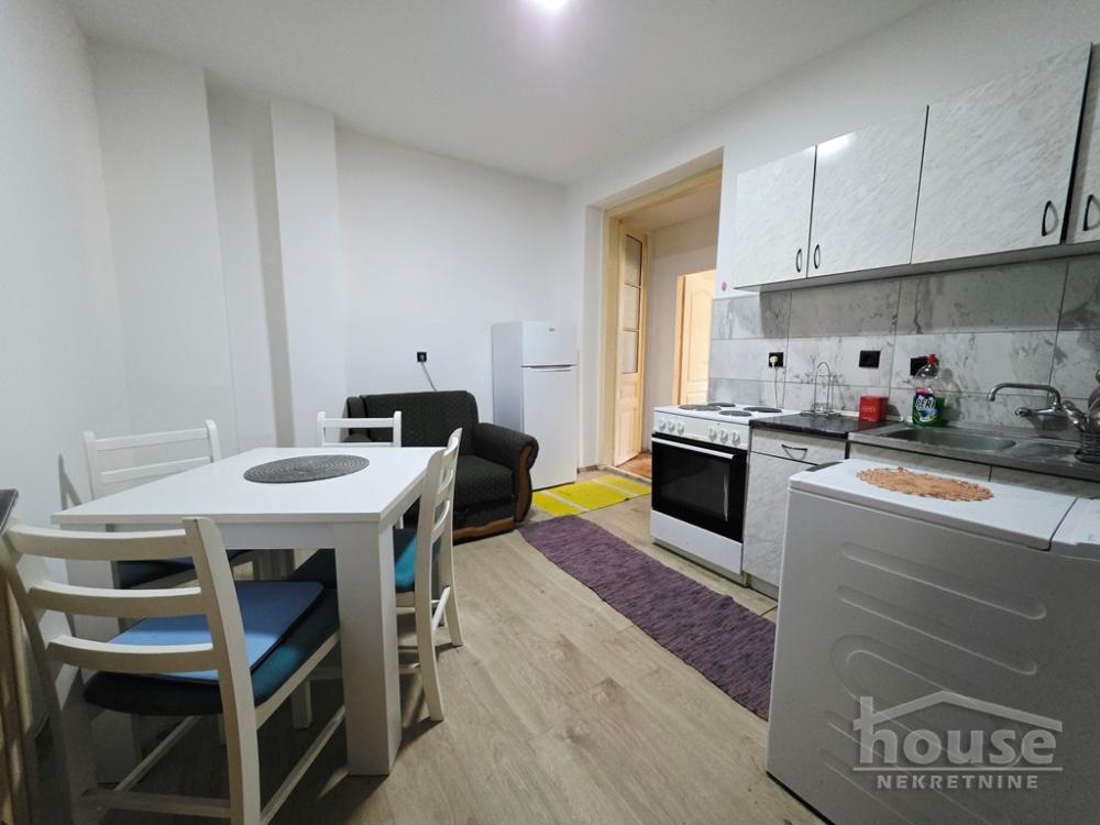 Slika 3 - Stan,NOVI SAD,CENTAR,kv: 40.00, € 90000, ID: 1066362