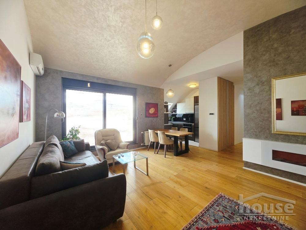 Glavna slika -Stan,NOVI SAD,CENTAR,kv: 117.00, € 375000, ID: 1066254