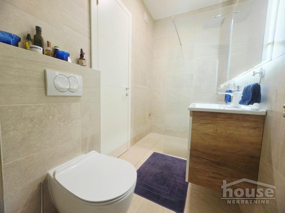 Slika 7 - Stan,NOVI SAD,CENTAR,kv: 117.00, € 375000, ID: 1066254