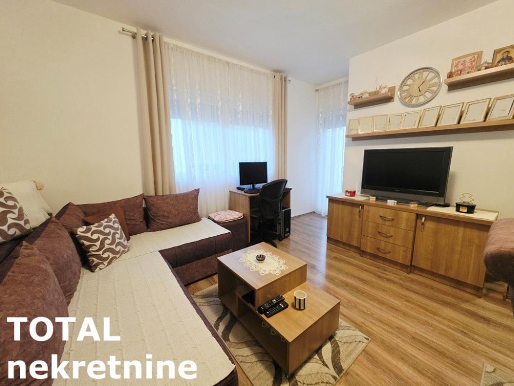 Glavna slika -Stan,NOVI SAD,ADICE,kv: 68.00, € 137000, ID: 1103274