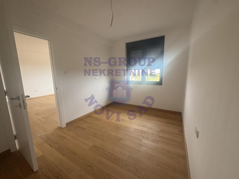 Slika 2 - Trosoban, 55m2, Mišeluk Novi Sad