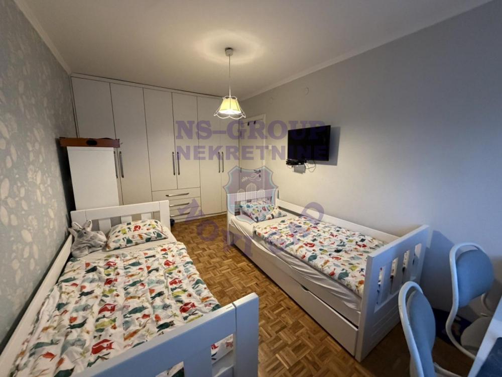 Slika 7 - KOMPLETNO RENOVIRAN - 63m2 - NOVO NASELJE
