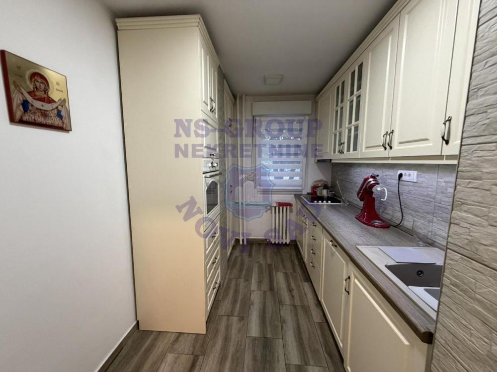 Slika 4 - KOMPLETNO RENOVIRAN - 63m2 - NOVO NASELJE