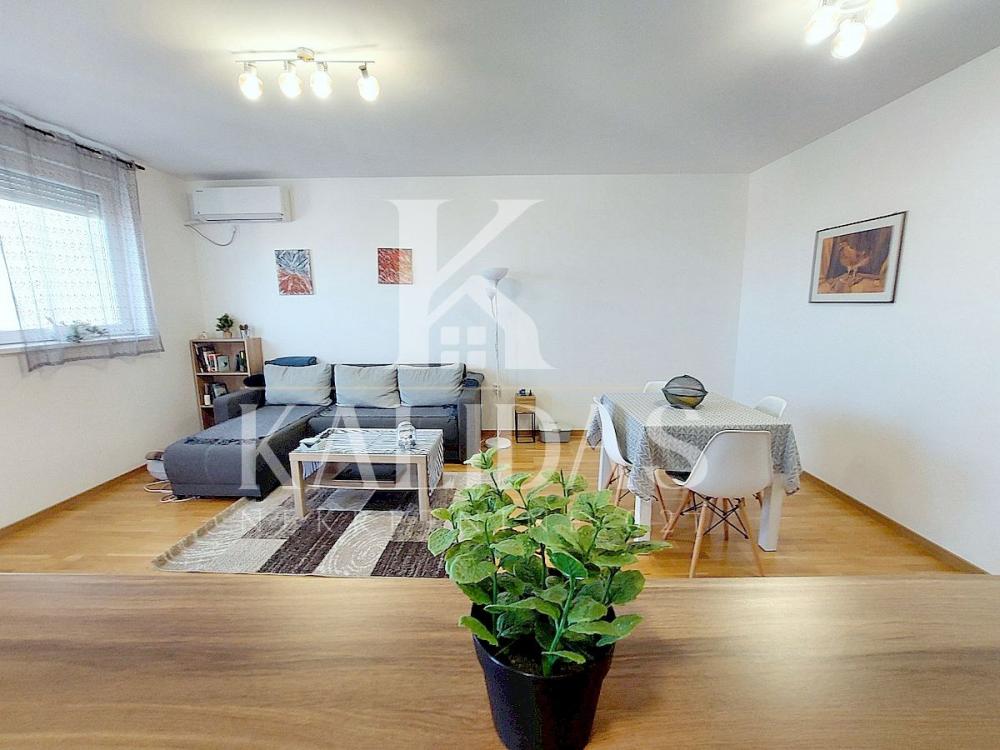 Slika 5 - Stan,NOVI SAD,ADICE,kv: 48, € 113300, ID: 1009060
