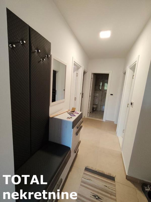 Slika 5 - Stan,PETROVARADIN,TEKIJE,kv: 72.00, € 169000, ID: 1103293