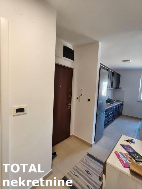 Slika 1 - Stan,PETROVARADIN,TEKIJE,kv: 72.00, € 169000, ID: 1103293