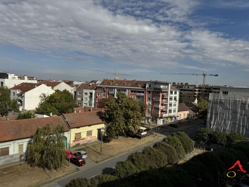 Slika 9 - Stan,NOVI SAD,SOCIJALNO,kv: 43, € 154500, ID: 1032942
