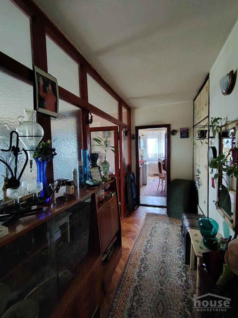 Slika 7 - Stan,NOVI SAD,BULEVAR,kv: 64.00, € 177000, ID: 1066417