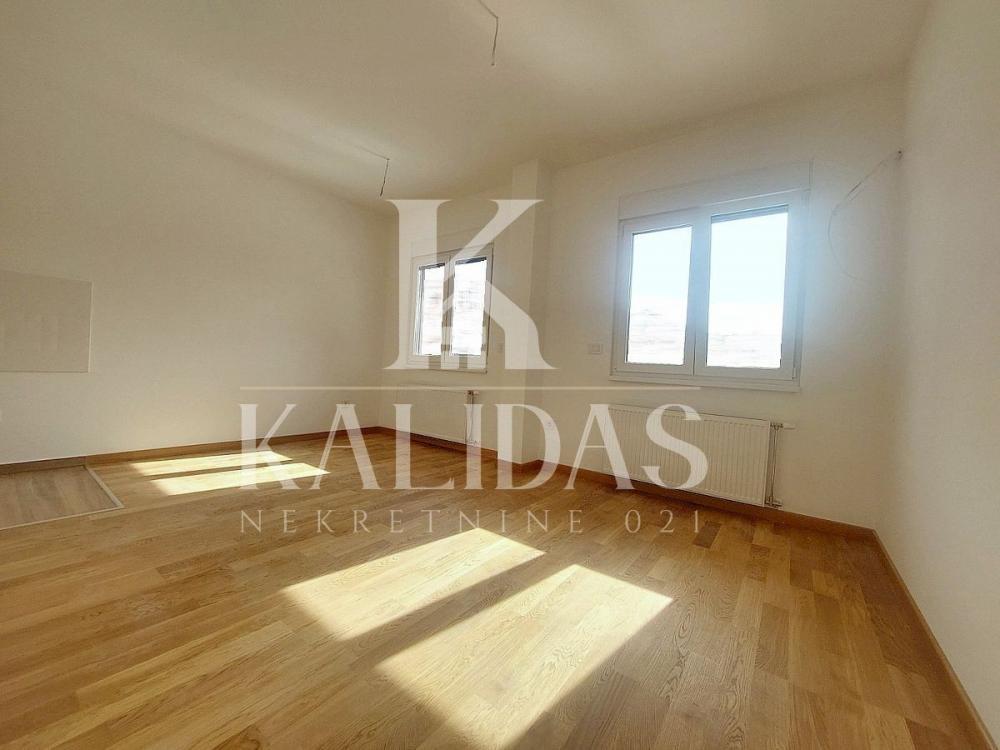 Glavna slika -Stan,NOVI SAD,PODBARA,kv: 40, € 132860, ID: 1009062
