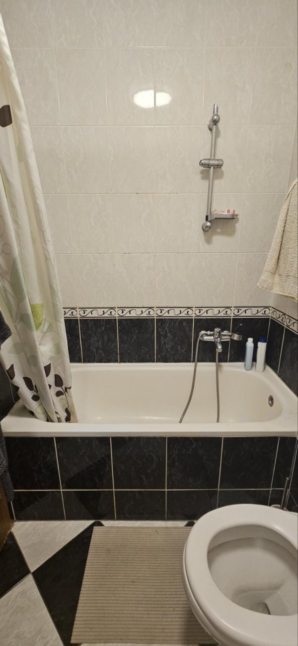 Slika 11 - Dvoiposoban, 44m2, Detelinara Novi Sad, sa terasom, ima lift