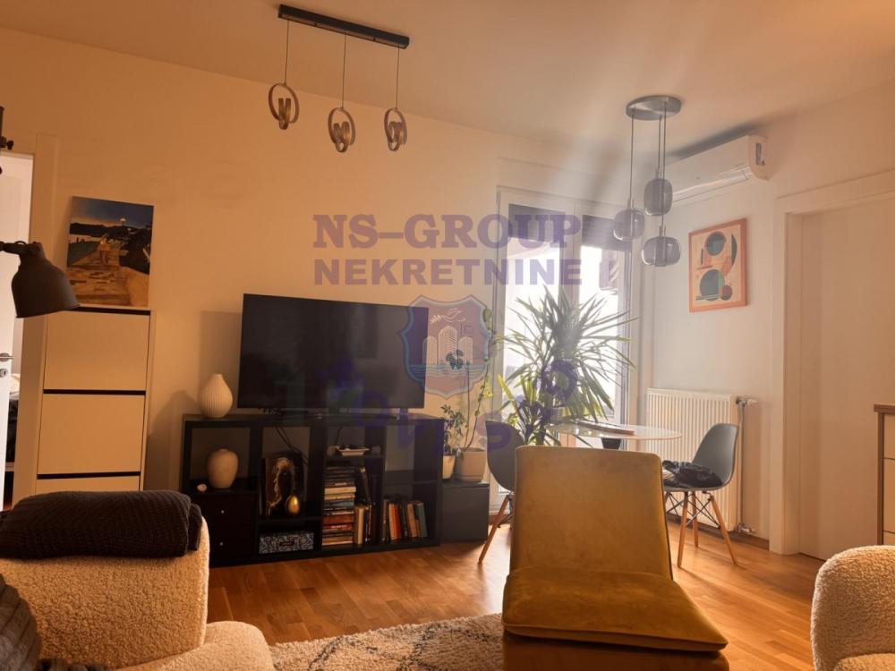 Slika 1 - Luxuzno namesten dvoiposoban stan u novoj zgradi u blizini Limana!